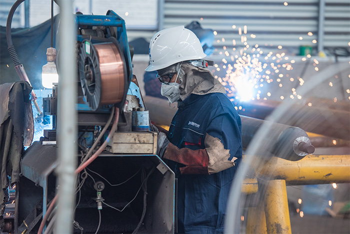 建瓯网架焊接车间